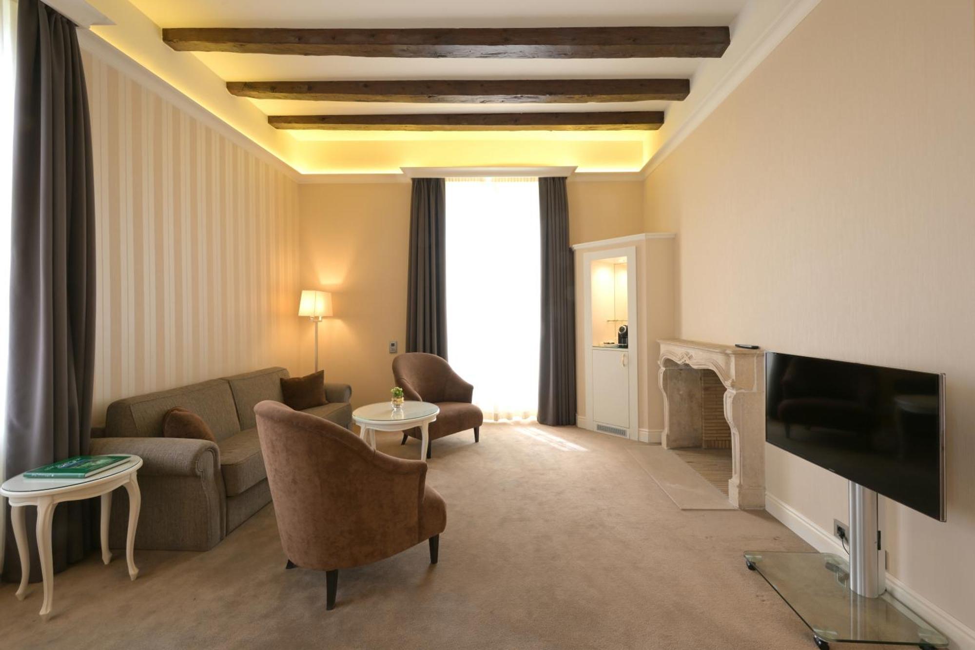 Château de Bonmont Cheserex Extérieur photo